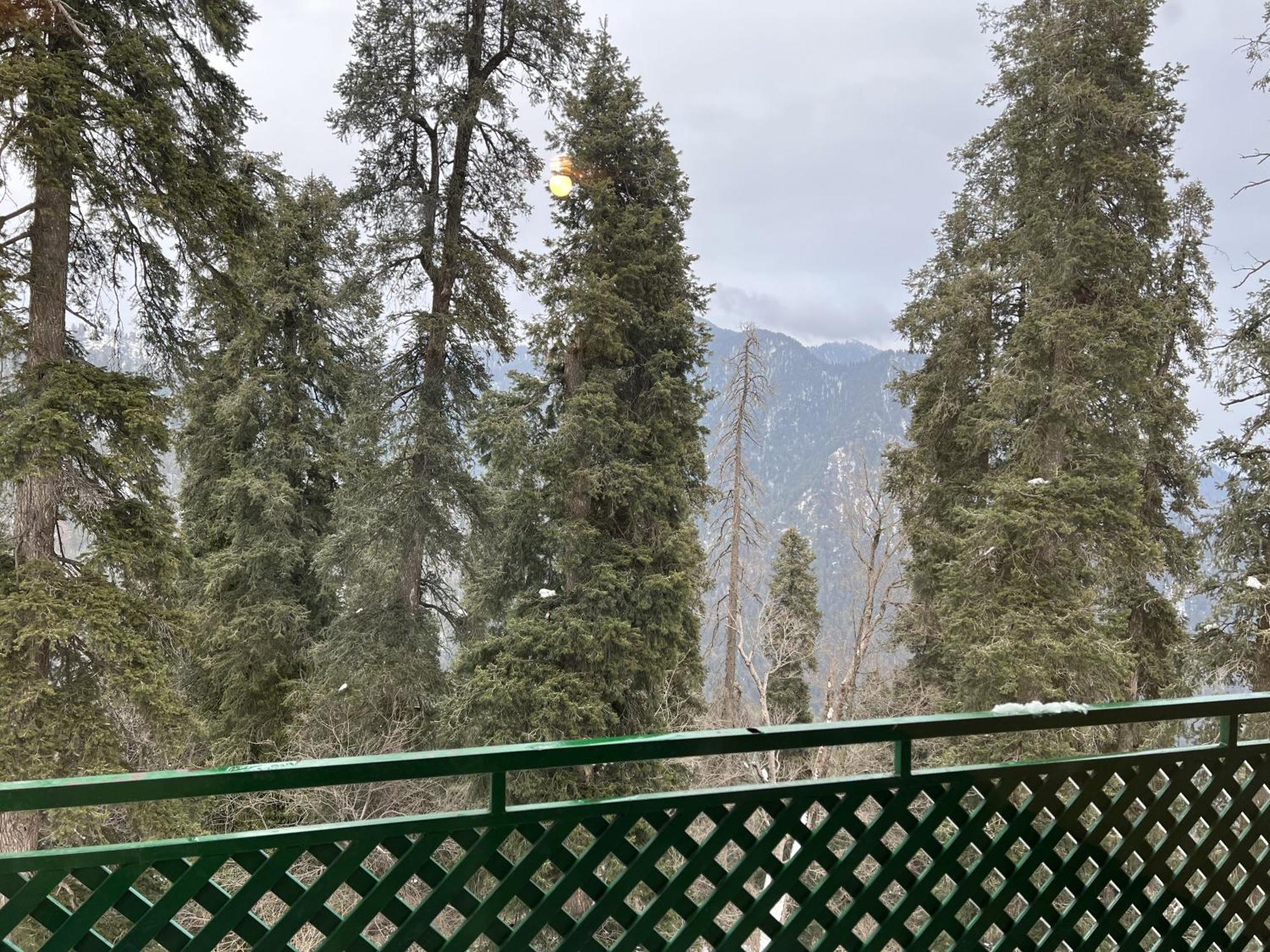 Umda Hotel Montana Nathia Gali Extérieur photo